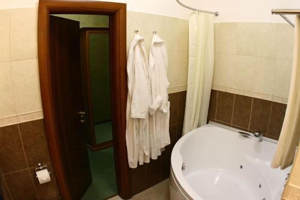 Royal Suite photo 3