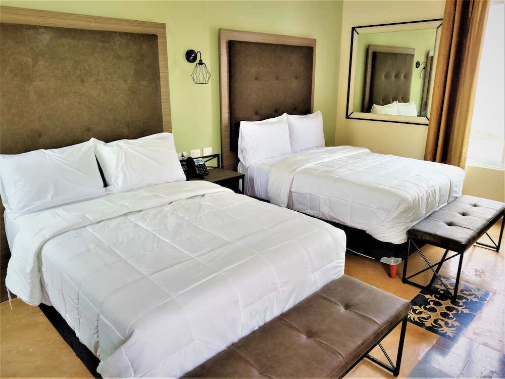Deluxe Double Room - Photo 1