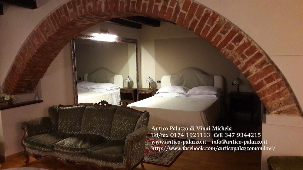 Deluxe Suite, Kitchenette photo 1