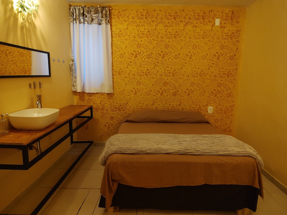 Standard Room photo 1