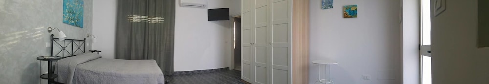 Family Room photo 1