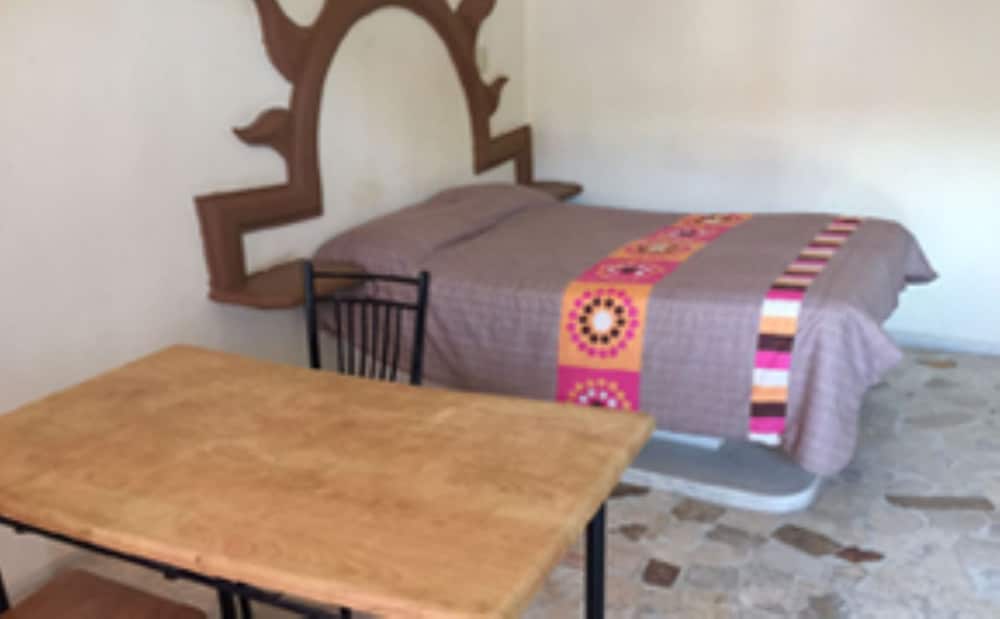 Traditional Room, 1 Double Bed, Accessible, Non Smoking photo 1