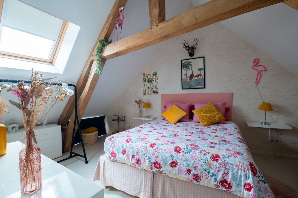 Double Room, Shared Bathroom