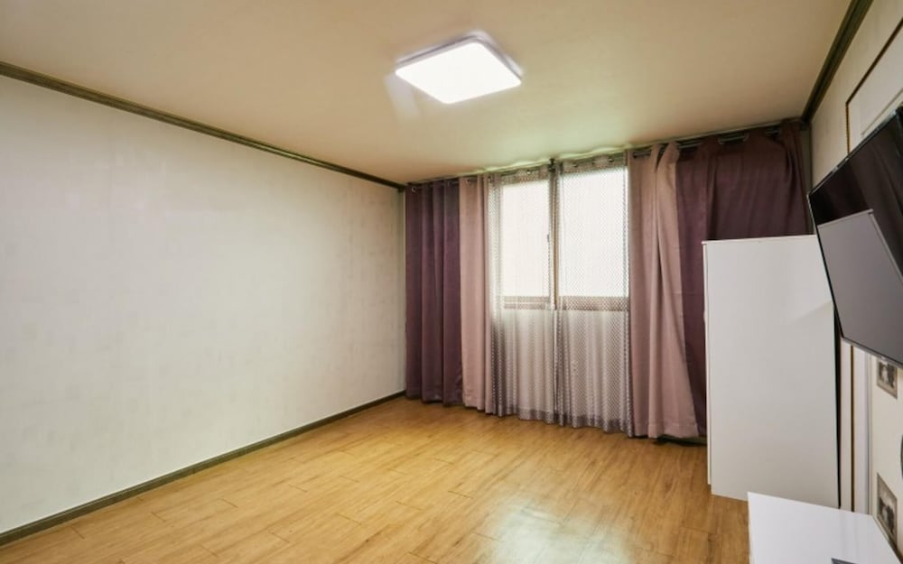 Room (Room 203 Medium Size (Ondol)) photo 1