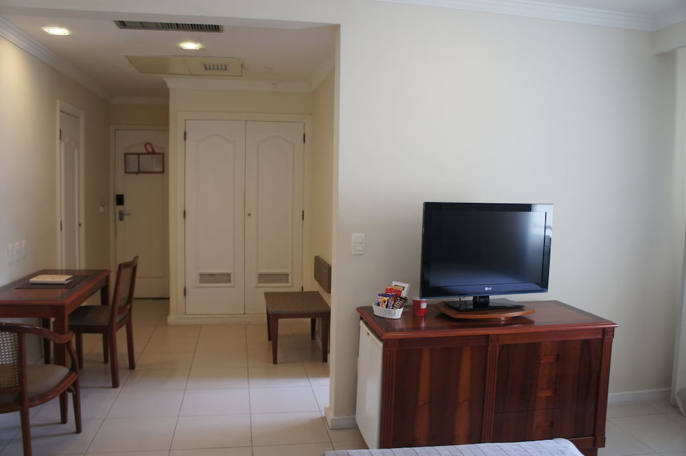 Standard Room - Photo 11