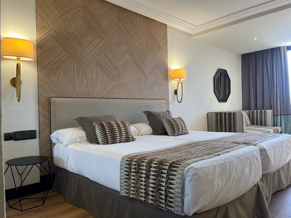 Double Room - Photo 4