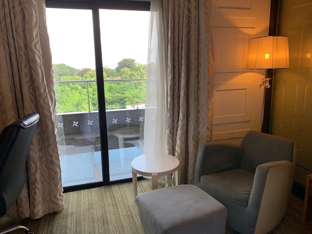 Suite, 1 Bedroom, Balcony (City View) Suite, 1 Bedroom, Balcony (City View)