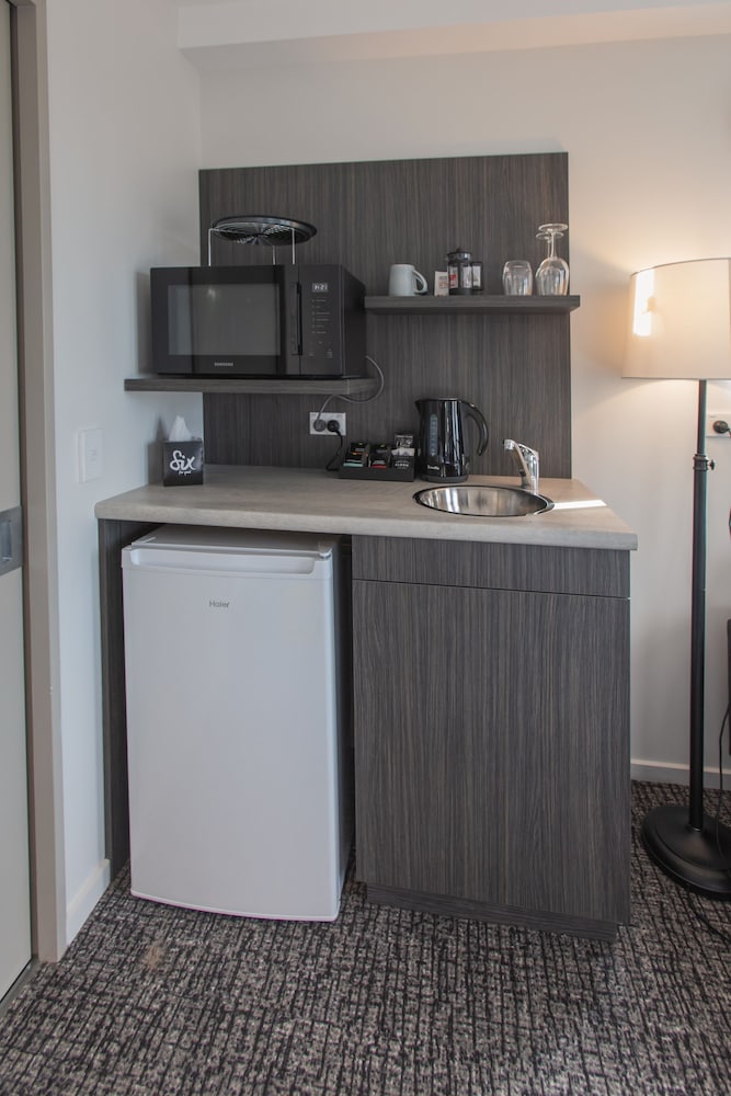Studio Apartment - Photo 10