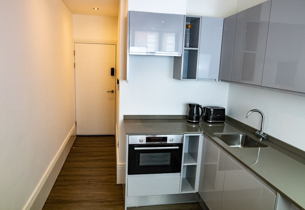 Classic Apartment, Ensuite, City View (Studio Apartmment 10) - Photo 5