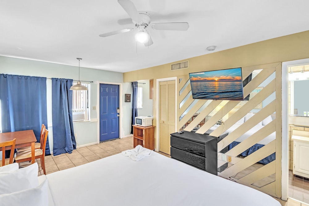 Studio Suite photo 2