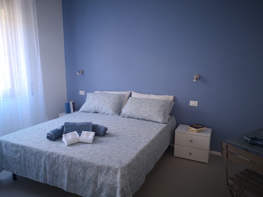 Family Room, 1 Queen Bed, Private Bathroom, Garden View (Maestra)