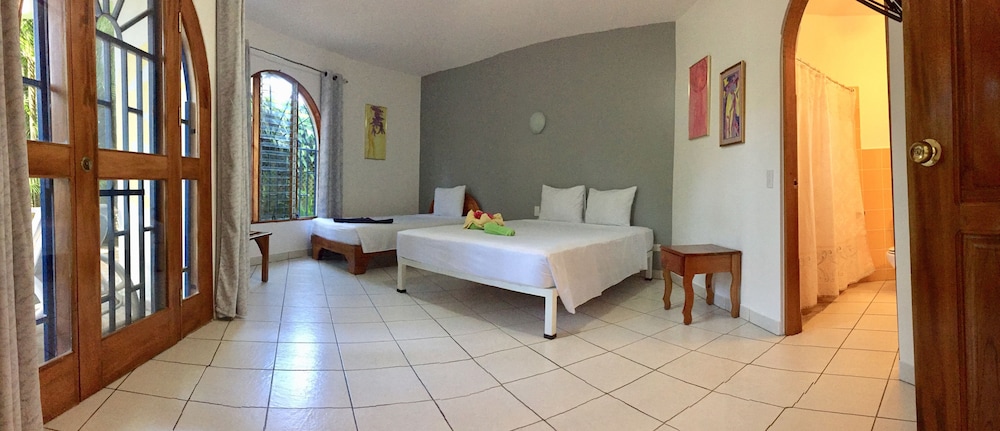 Family Apartment, 1 Bedroom, Accessible, Kitchen photo 2