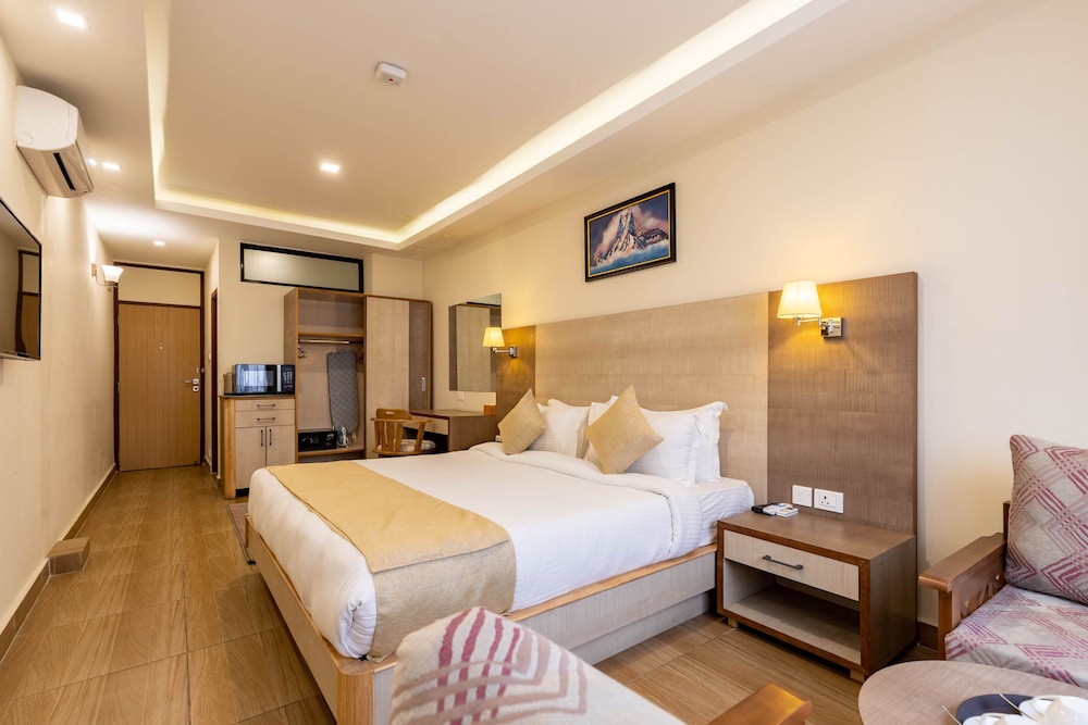 Standard Double or Twin Room photo 1