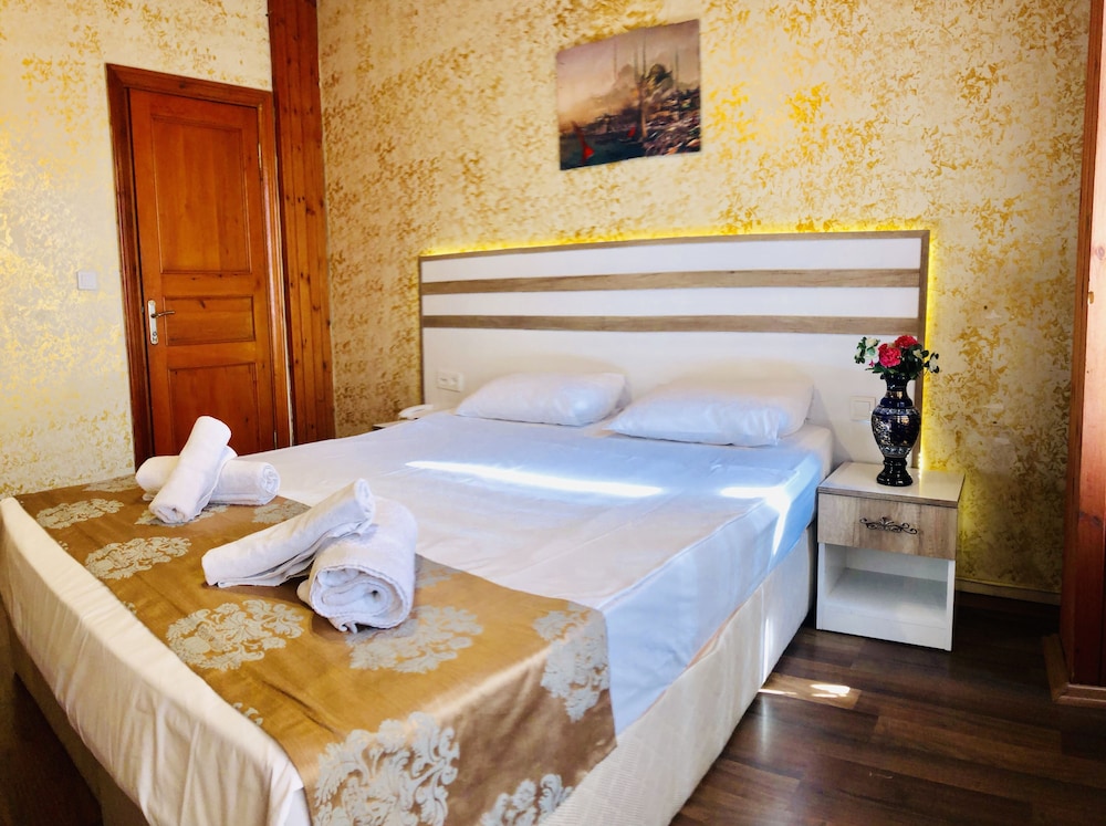 Standard Double Room photo 1
