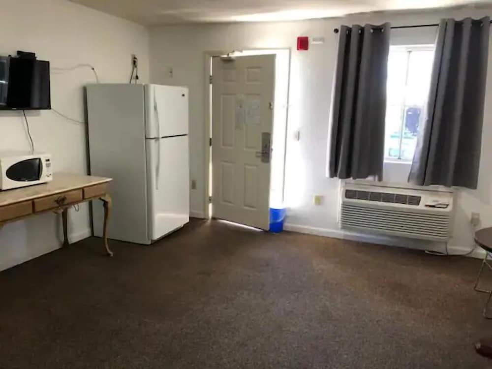 Basic Room photo 2