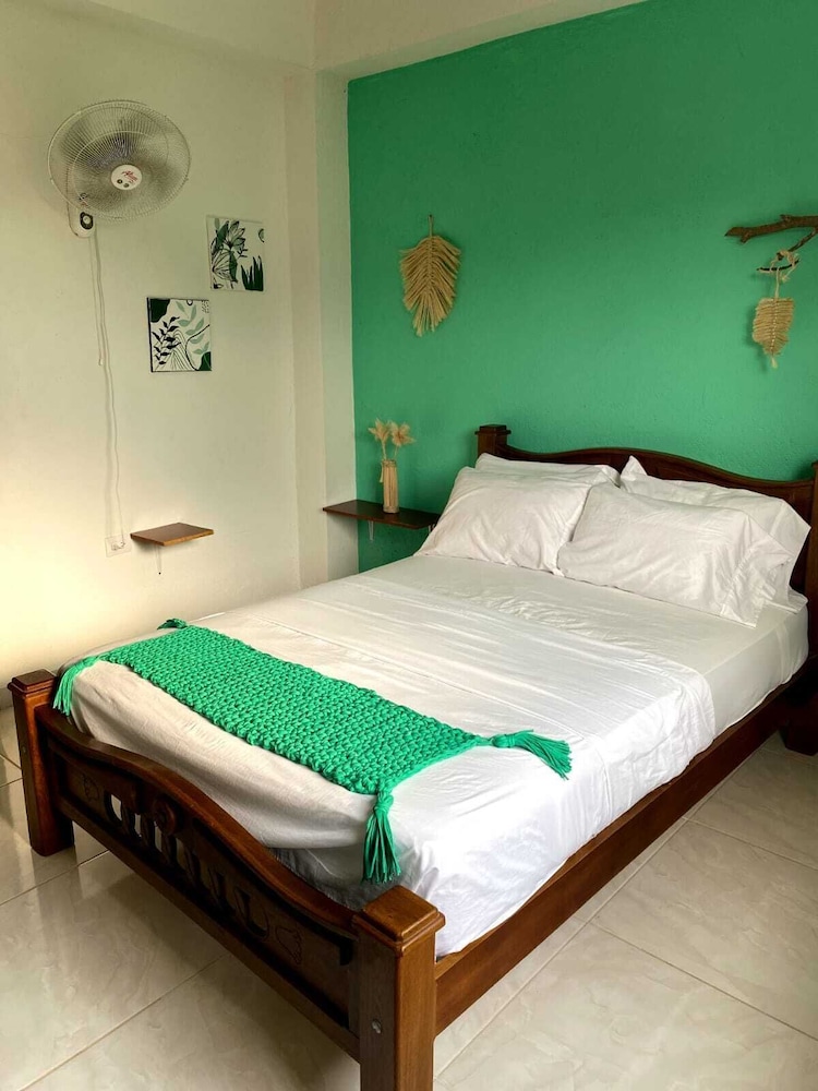 Basic Double Room photo 2