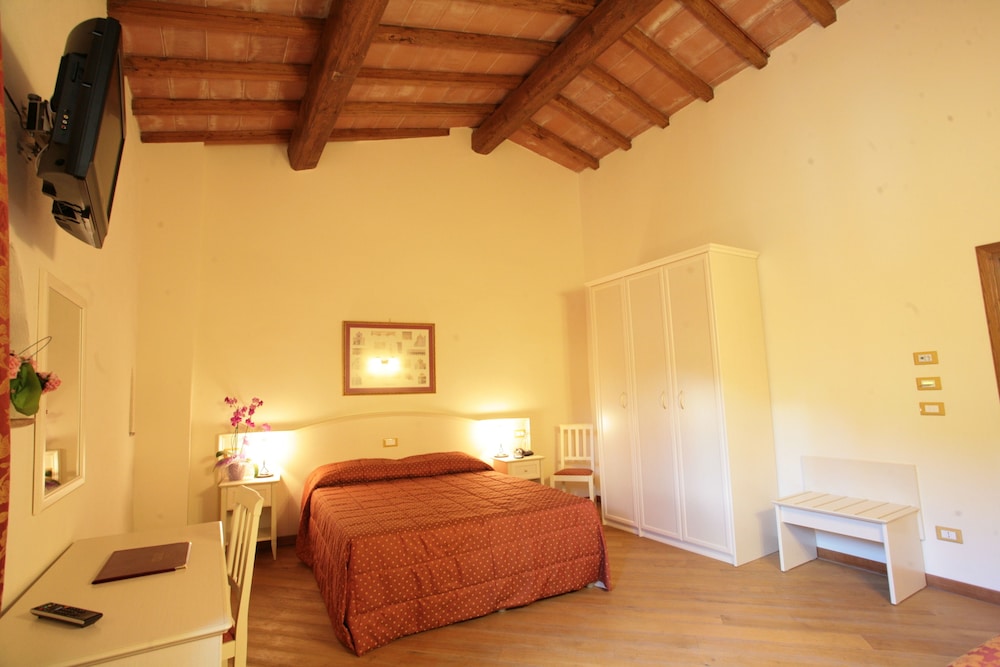 Triple Room photo 3
