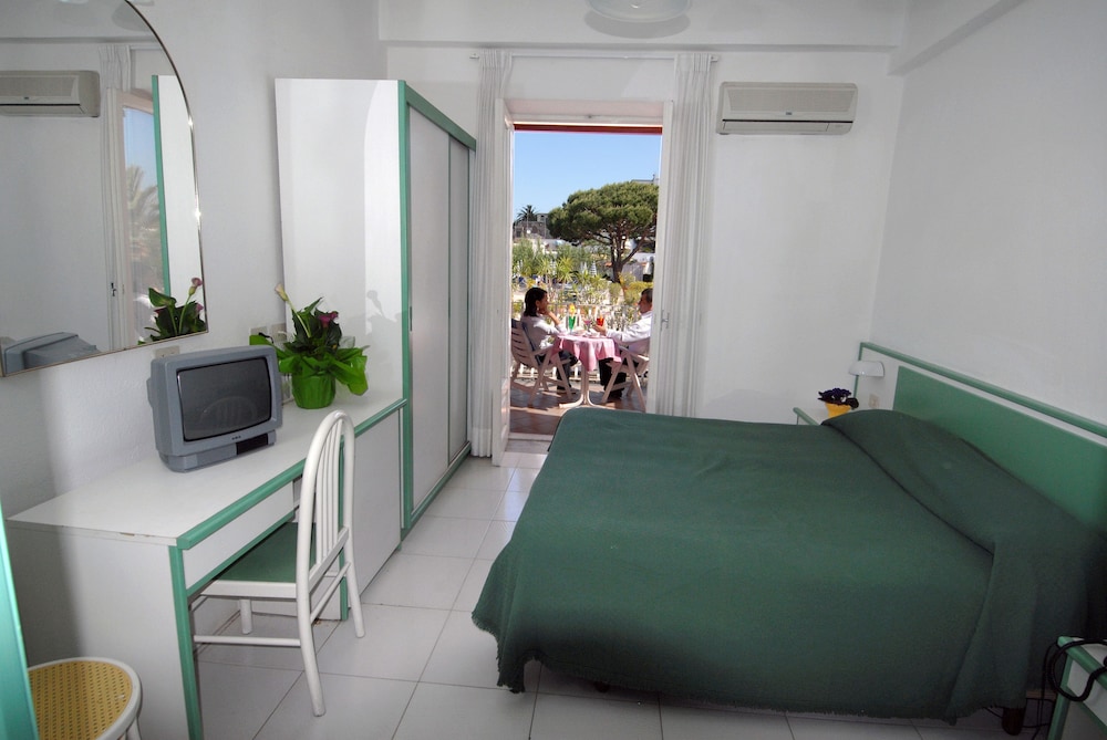 Standard Double or Twin Room, Balcony (Spa Access)