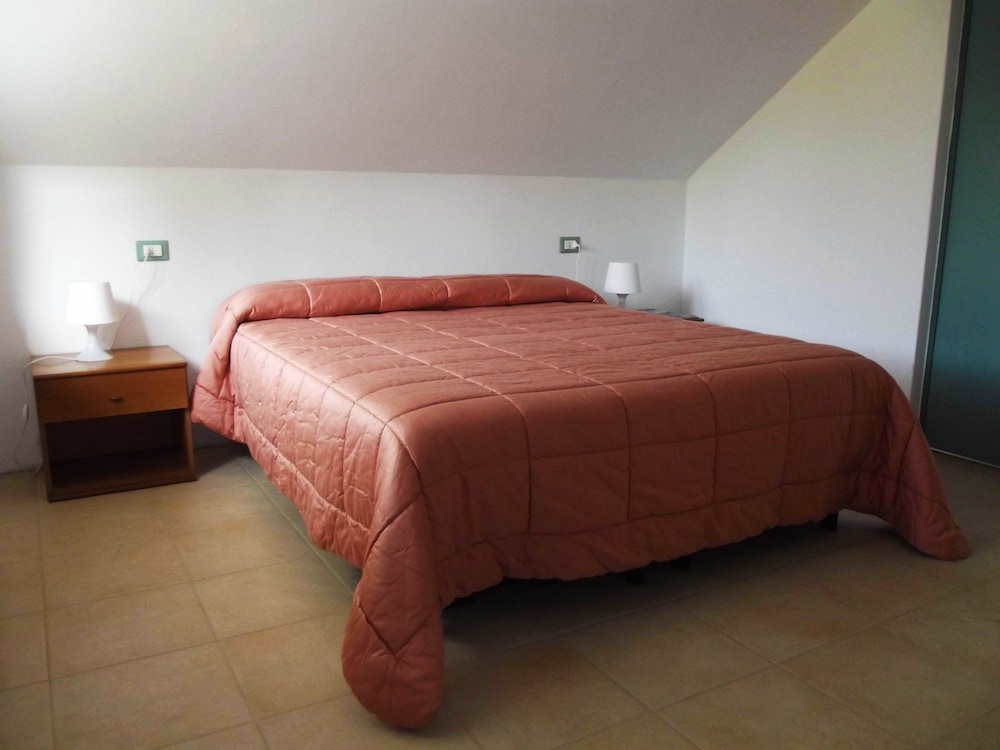 Basic Apartment, 2 Bedrooms photo 1