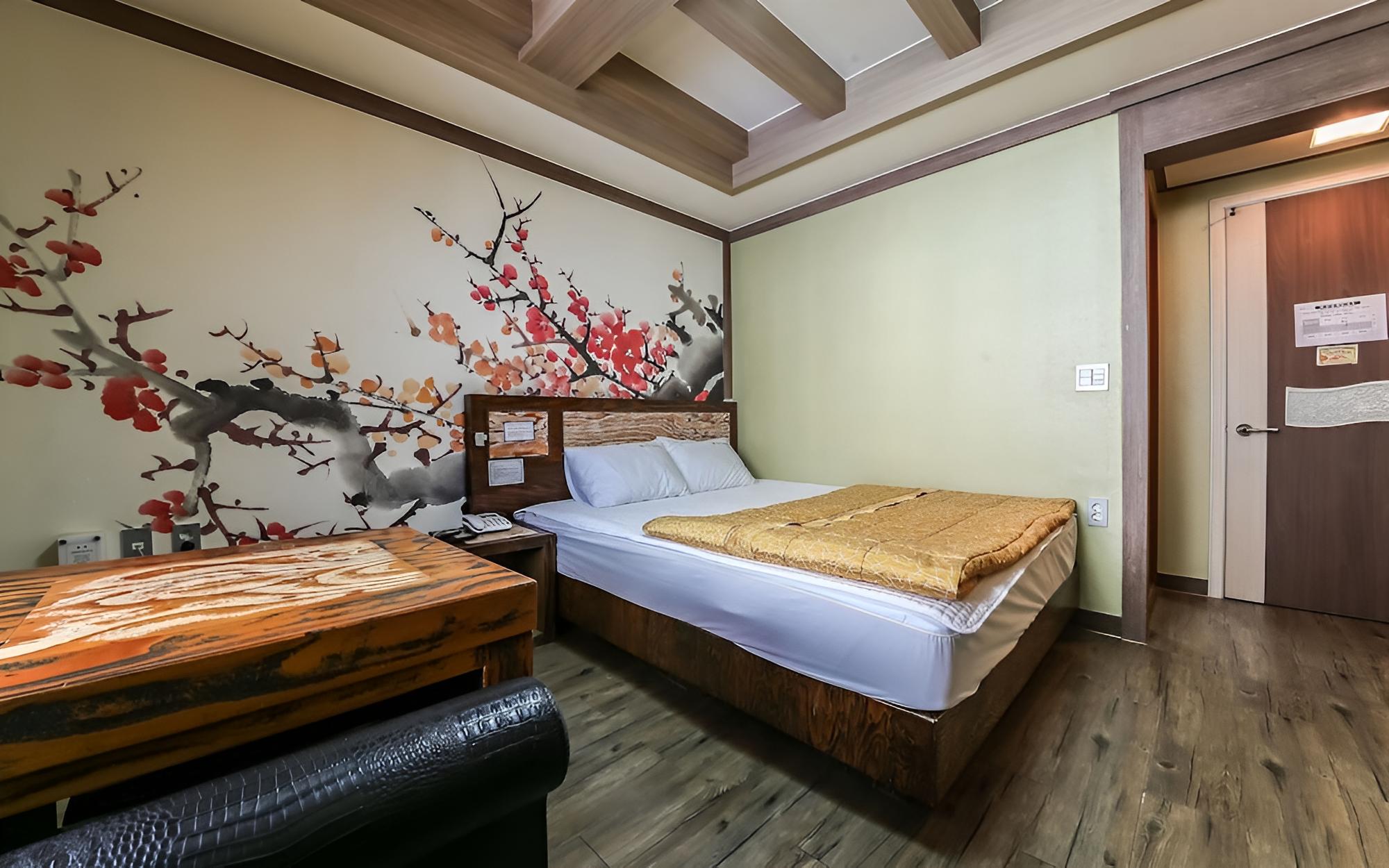 Room (General room (healthy loess room)) - Photo 9