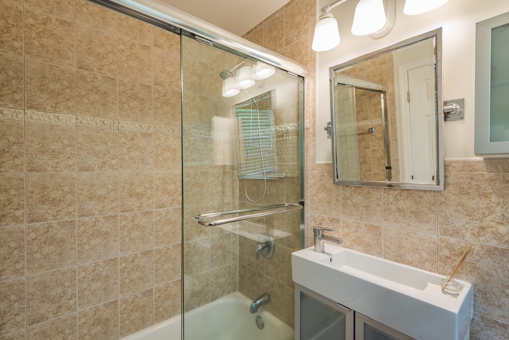 Luxury Duplex, 1 Bedroom, Pool Access photo 3