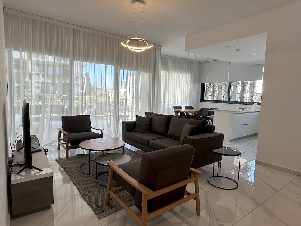 Signature Apartment