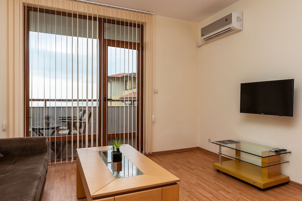 Apartment, 1 Bedroom, Sea View photo 1