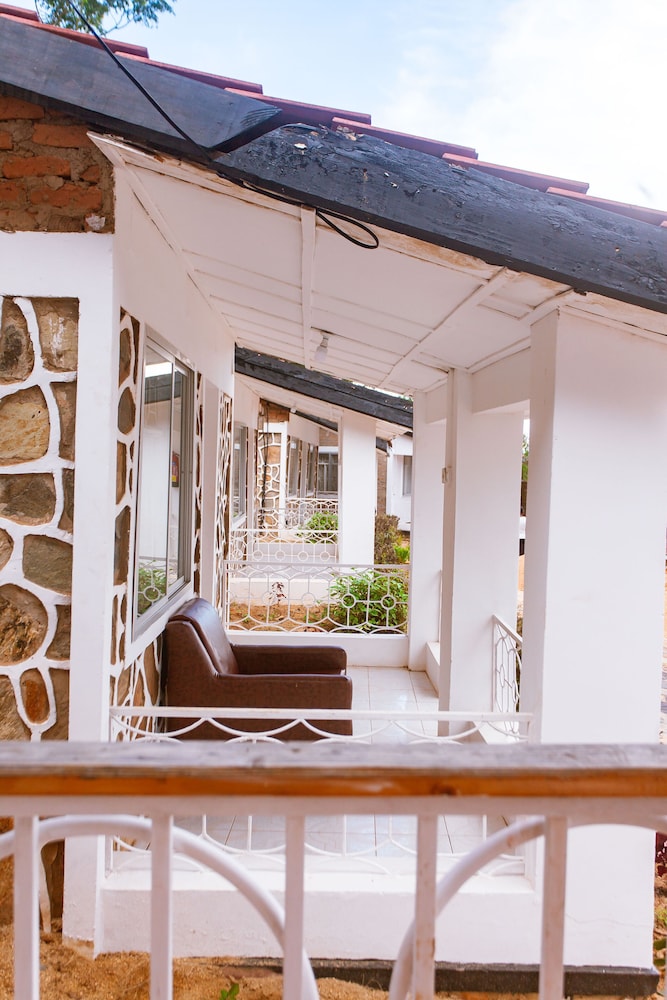 Executive Cottage, Balcony photo 2