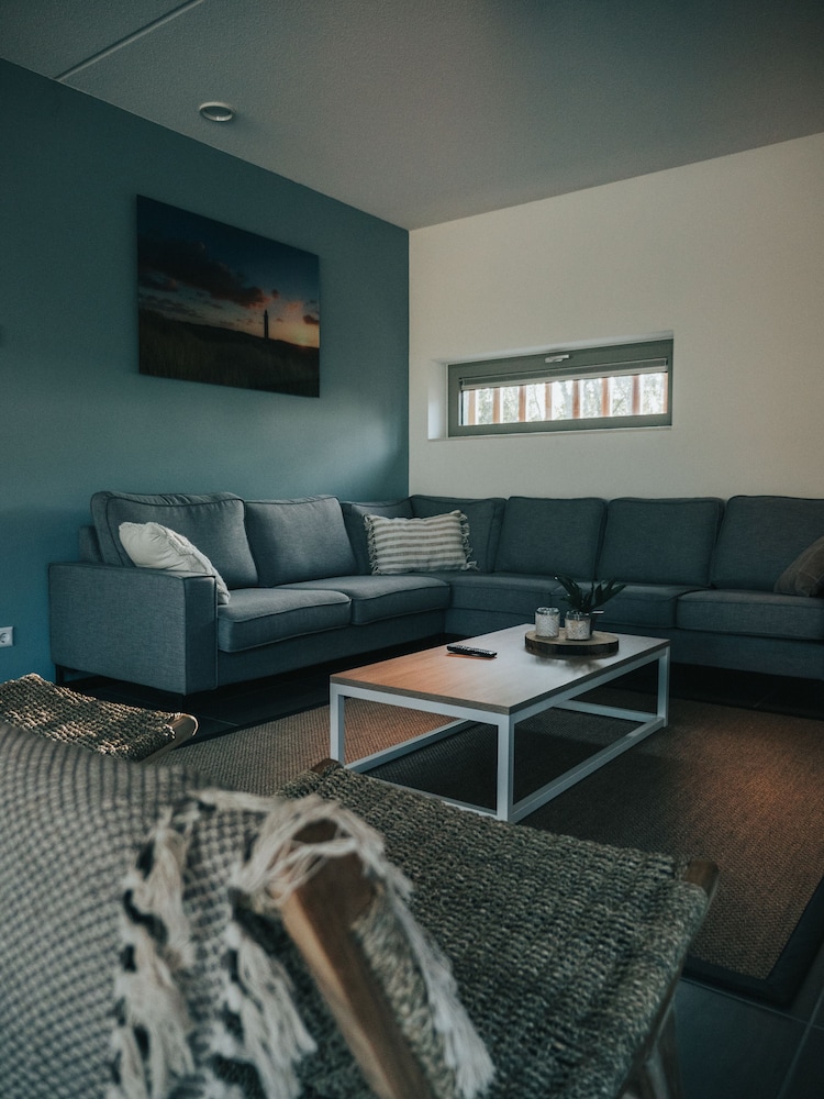 Luxury Bungalow (8 persons) photo 2