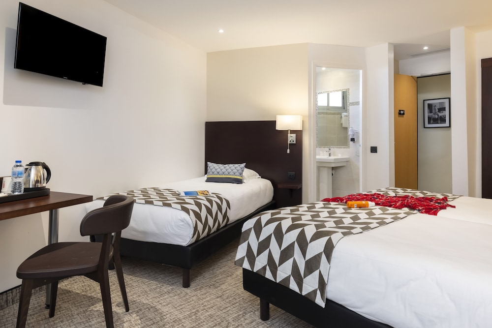 Classic Triple Room - Photo 4