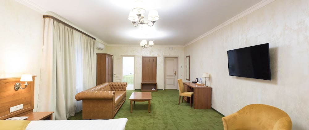Deluxe Double Or Twin Room (305) photo 2