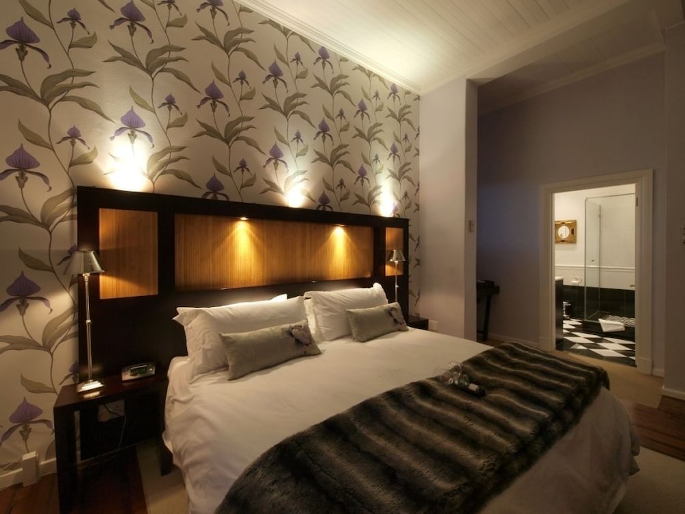 Standard Double Room (22)