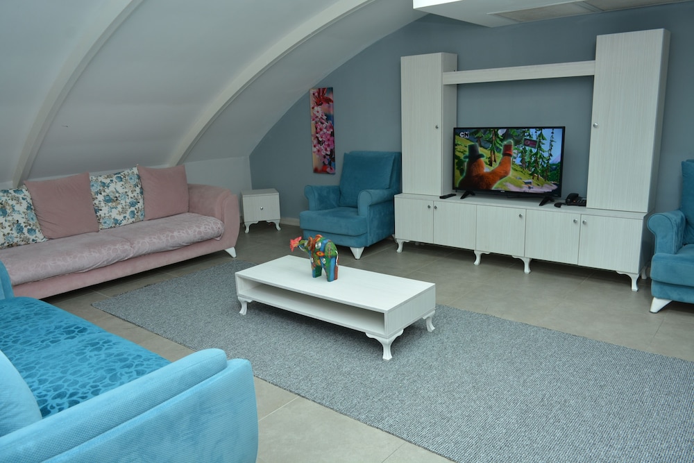 Family Loft, 3 Bedrooms photo 3