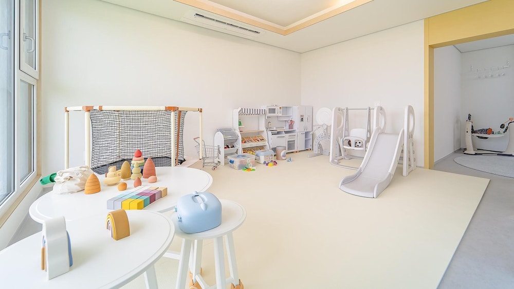 Basic Room, 1 Bedroom (Pandagom(1Cheung/Oceanview)-Kidsroom) - Photo 31