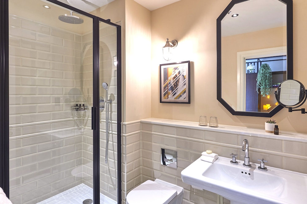 Grand Junior Suite - Photo 2