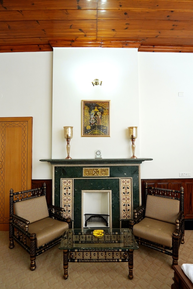 Premium Single Room photo 3