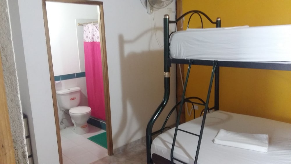Economy Apartment, Non Smoking, Private Bathroom photo 1