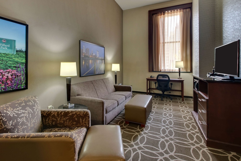 Suite, Multiple Beds, Refrigerator & Microwave (2 Rooms, Upper Floor)