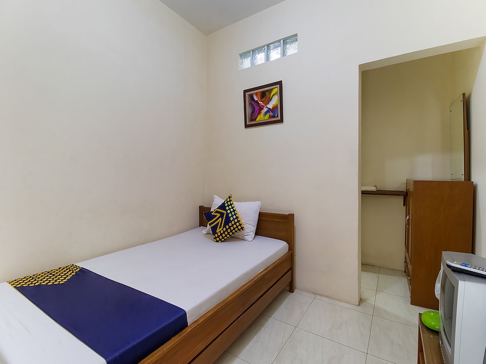Basic Single Room