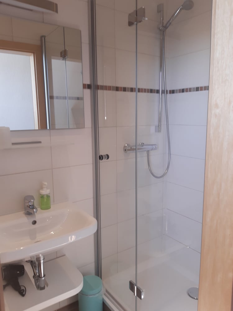 Standard Apartment, Private Bathroom (Fewo 2-3  1 DB) photo 3