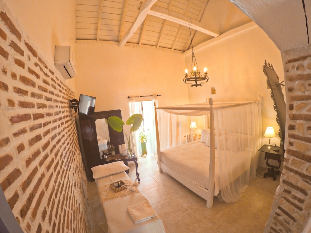 Superior Room, 1 King Bed with Sofa bed