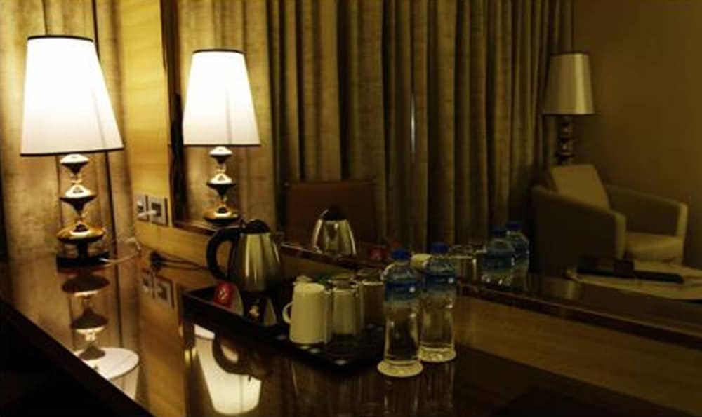 Club Room photo 3