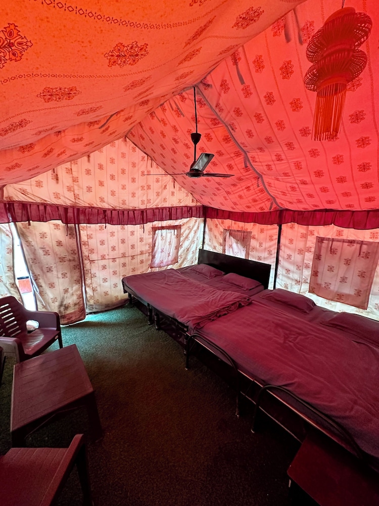 Signature Tent