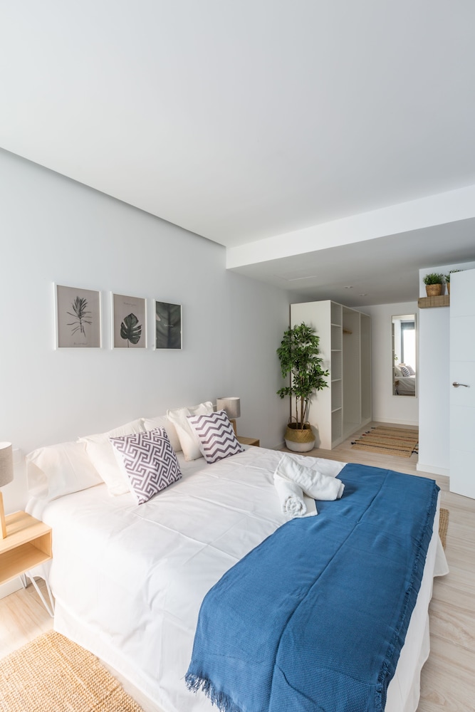 Apartment, Ground Floor - Photo 6