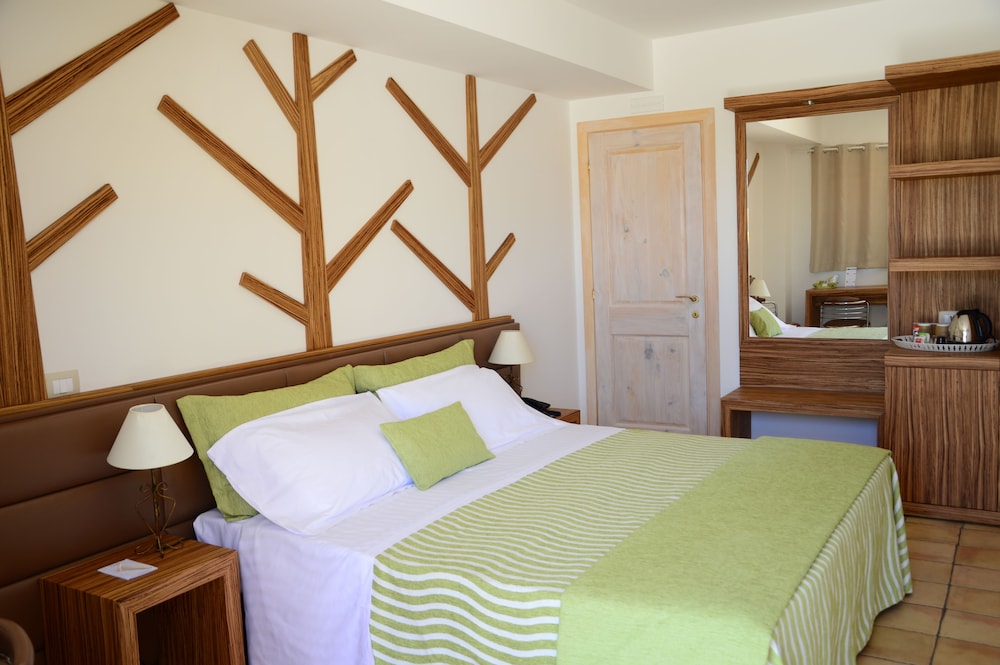Double Room - Photo 5