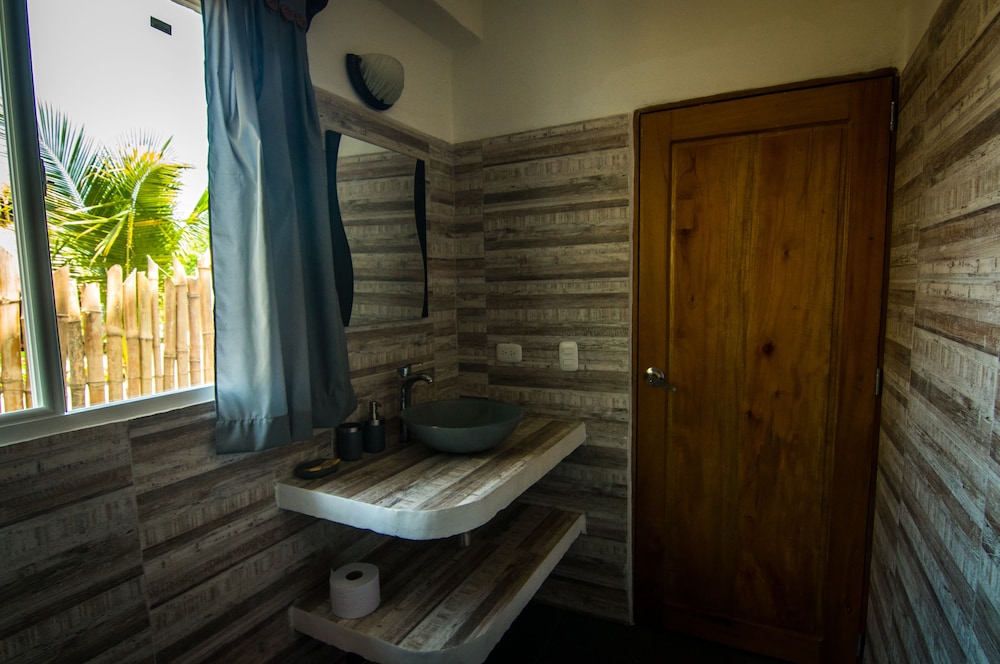 Deluxe Room - Photo 2