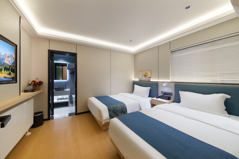 Classic Double Room, Mountain View