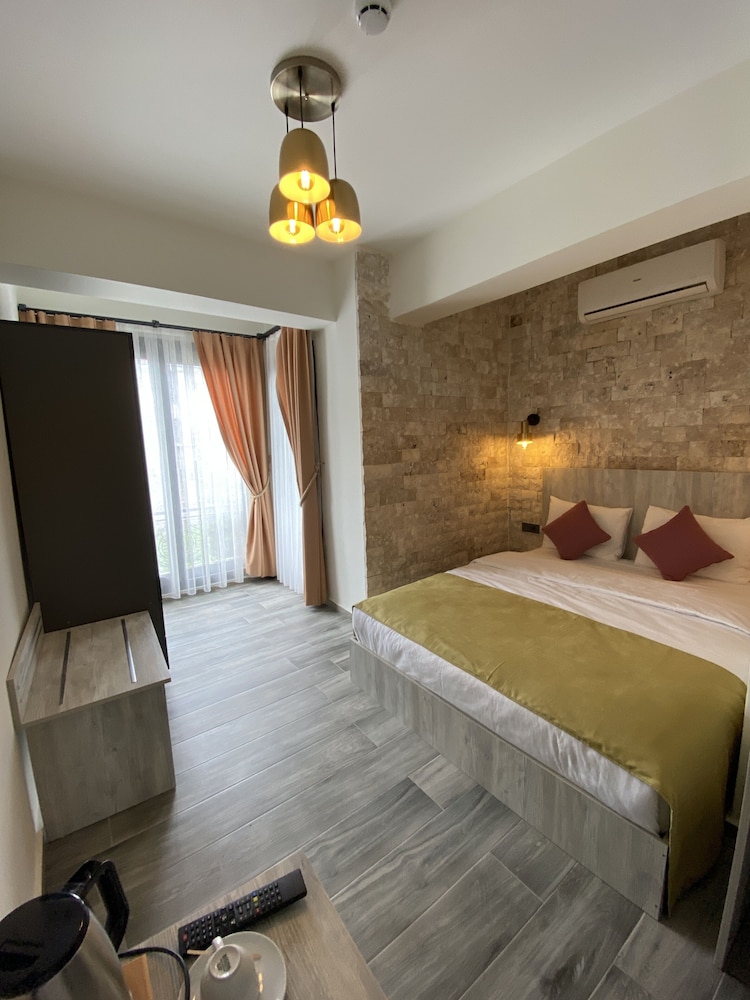 Junior Double Room, City View
