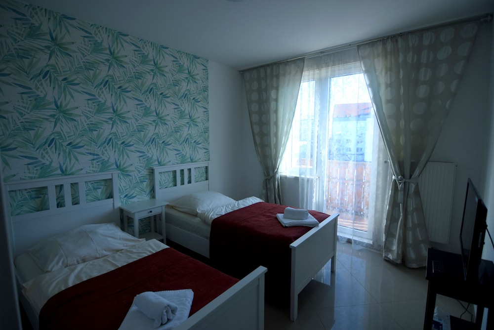 Apartment, 3 Bedrooms, Kitchen (6 pax) photo 3