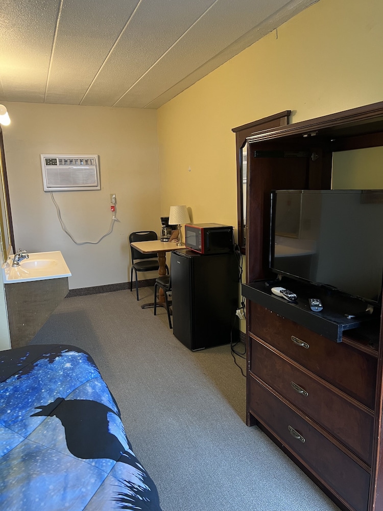 Economy Single Room, Smoking photo 1